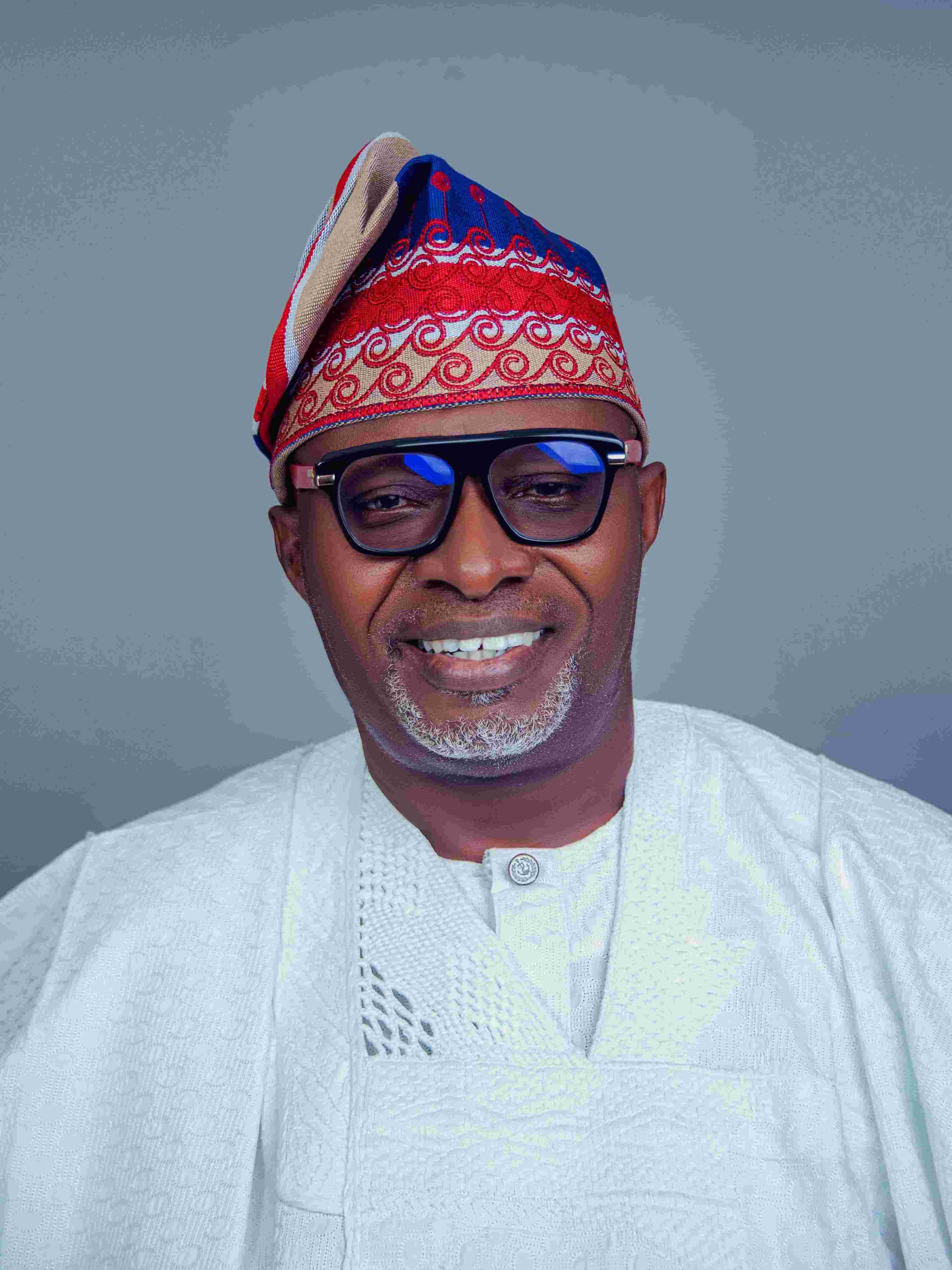 AYORINDE EBENEZER OLUWAYOMI